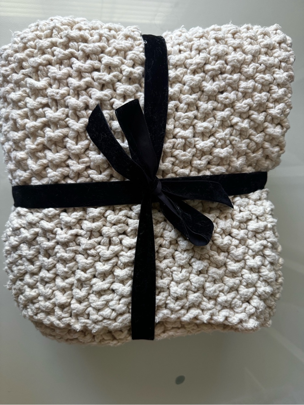 DKNY Pure Chunky Knit Blanket Throw Natural Cream 100% Cotton 50'' x 60'' - Picture 4 of 7
